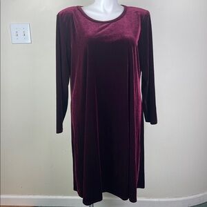K.C. Spencer New York Vintage Long Sleeve Velvet Dress Burgundy